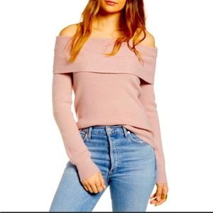 Leith Off the Shoulder Sweater in Pink Adobe